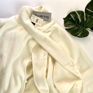 NWT Vintage Cream Blanket Cape Shawl